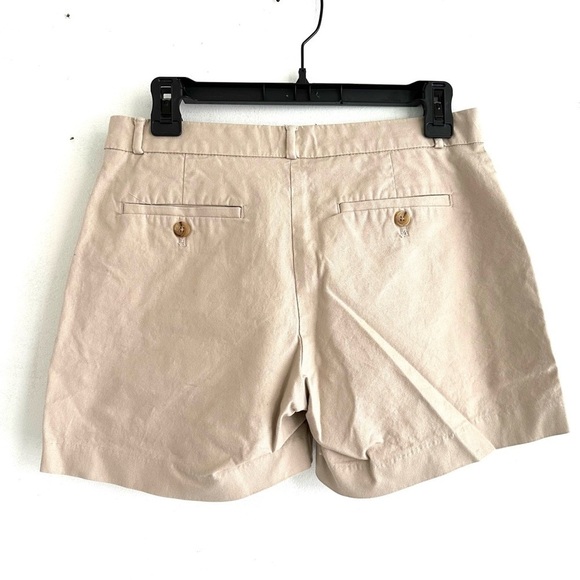 Women’s Banana Republic 5" Shorts NEW Mid Rise Straight Khaki Stretch - Picture 2 of 4